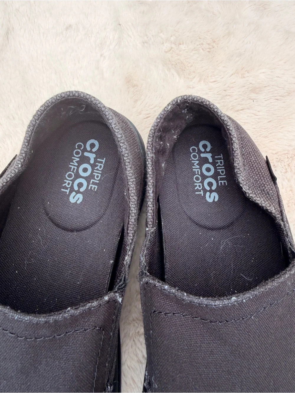CROCS Men's Black Slip-On Canvas Loafers Size 10